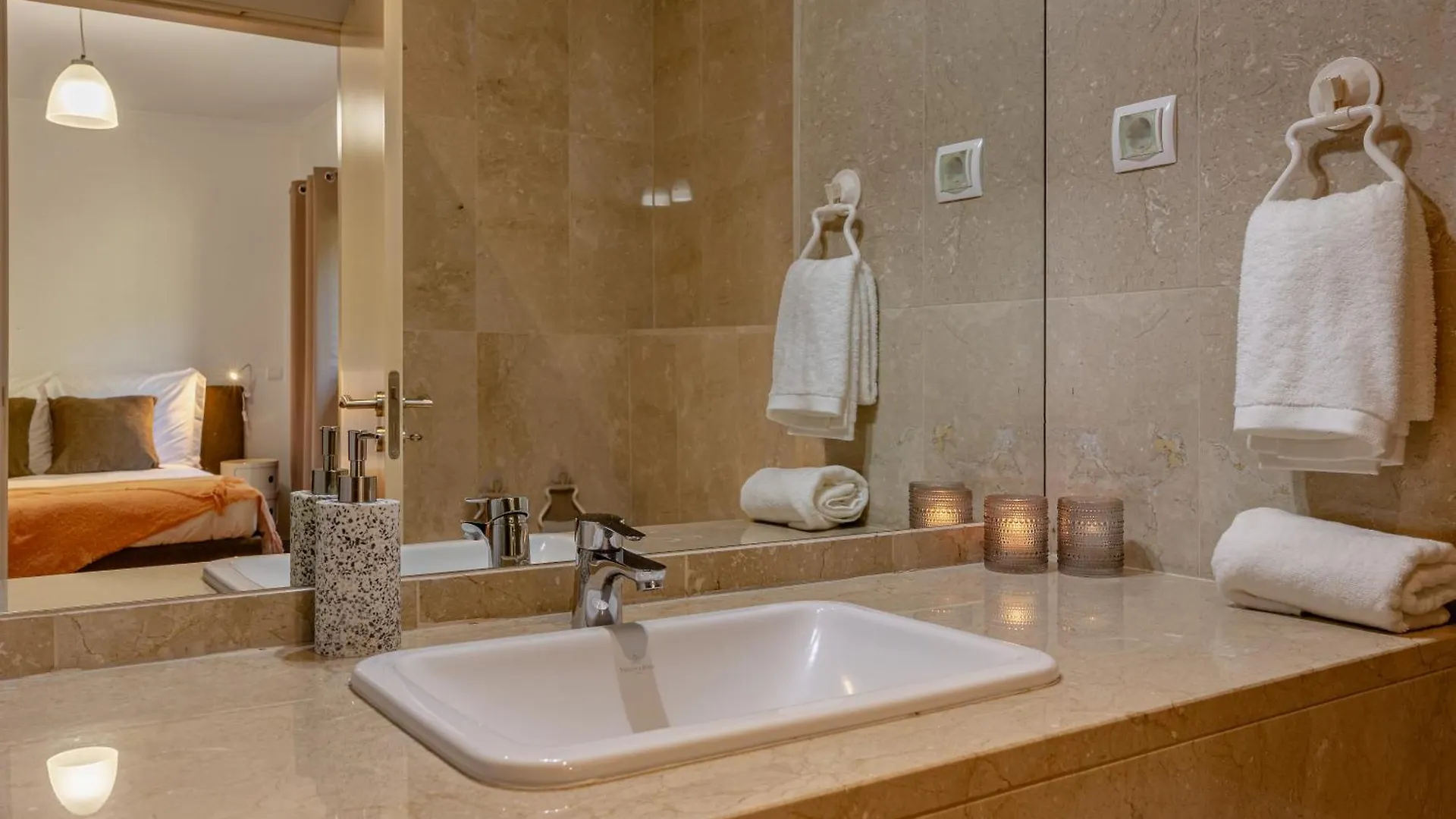 Apartment Kaizen Home & Pool Funchal  Portugal